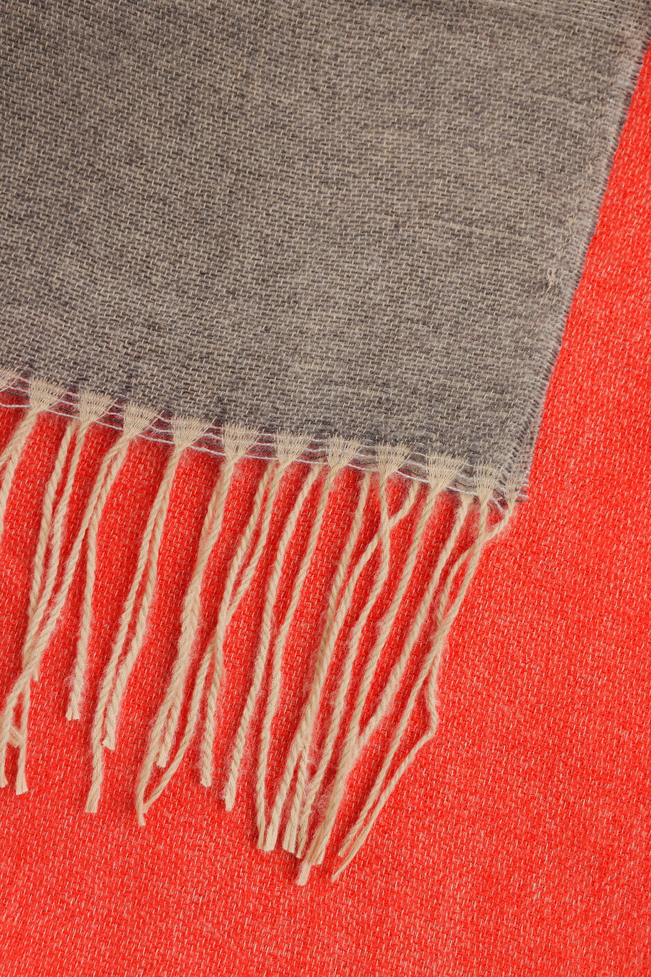 SHAWL (E0338/111/818) - Image 3
